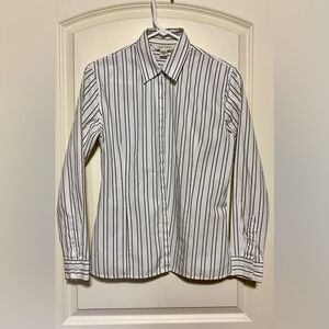 Casual corner button down shirt